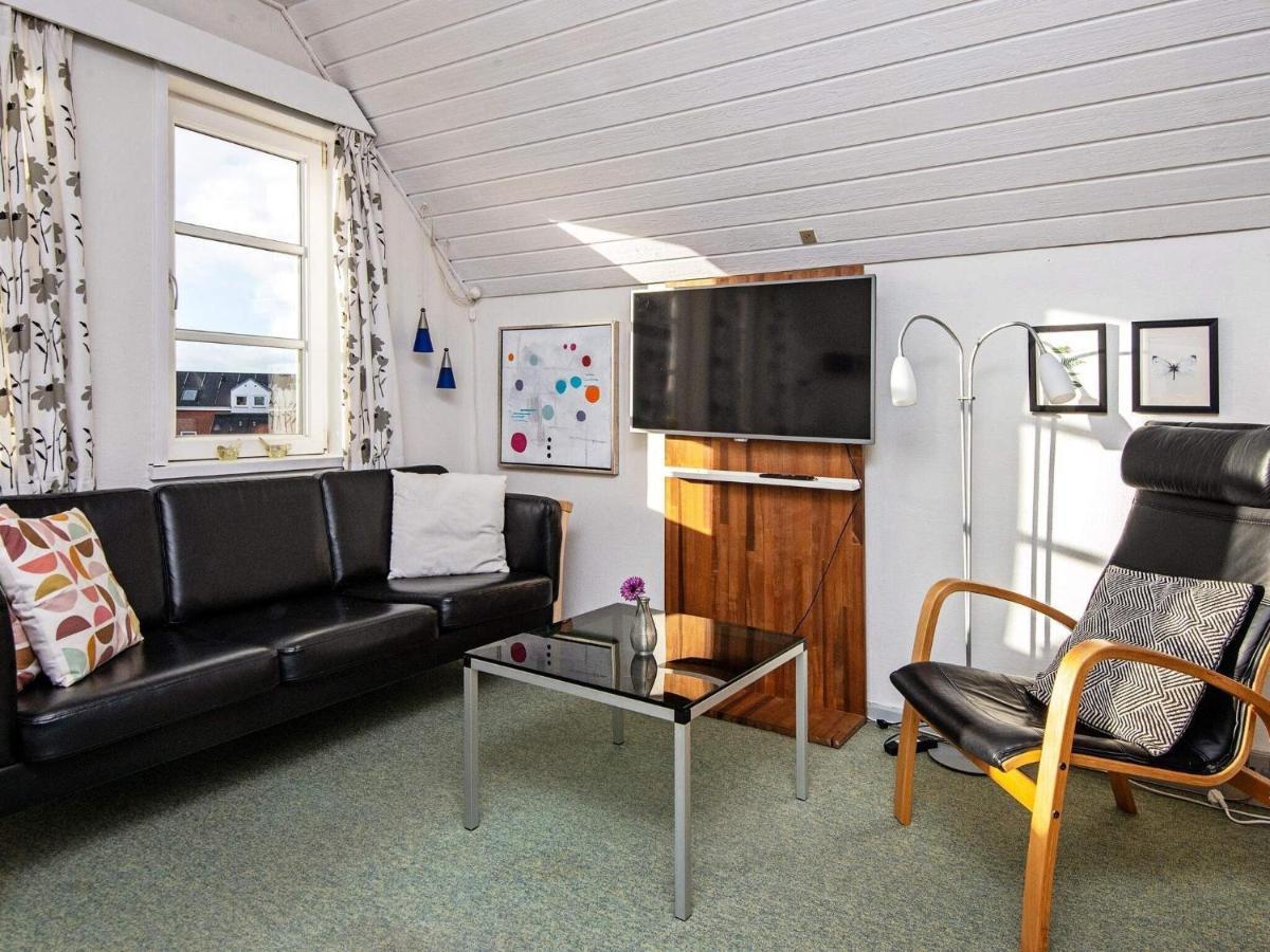 4 Person Holiday Home In R M Sønderby Esterno foto